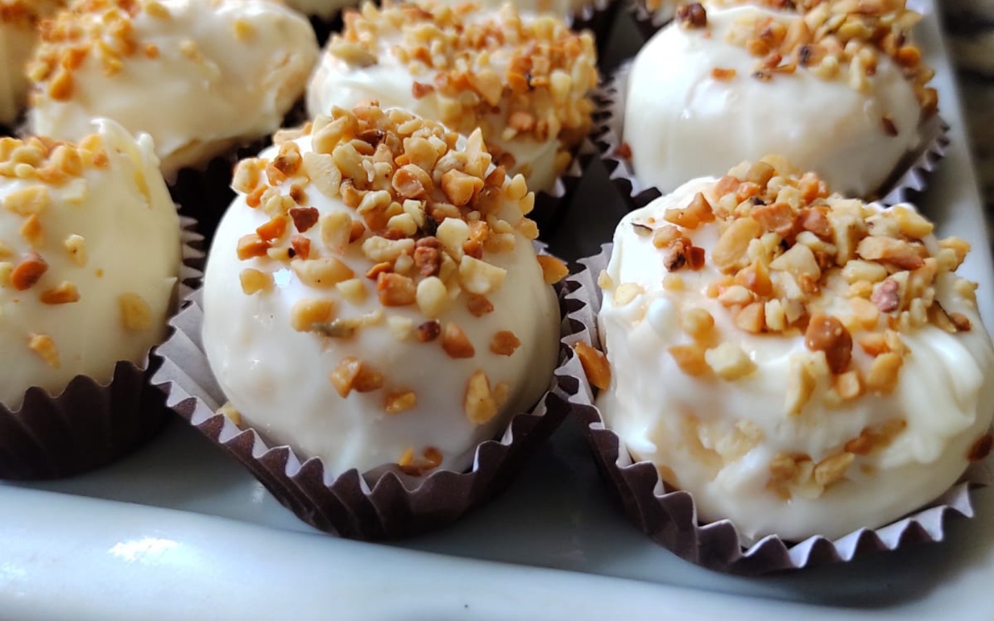 ALMOND TRUFFLE