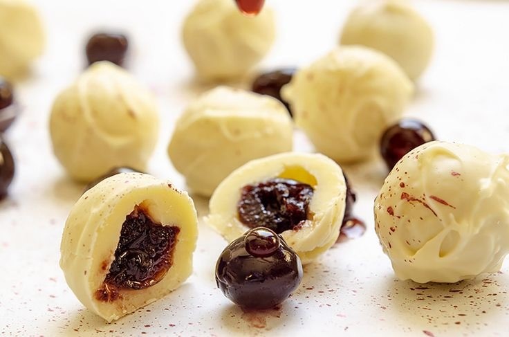 MARASCHINO  CHERRIES TRUFFLE
